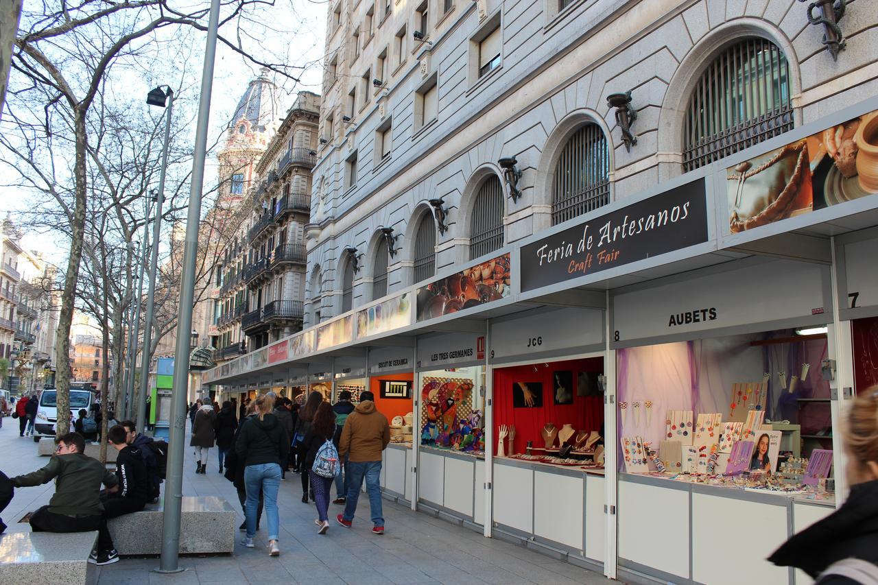 Pension Arosa Barcelona Eksteriør billede